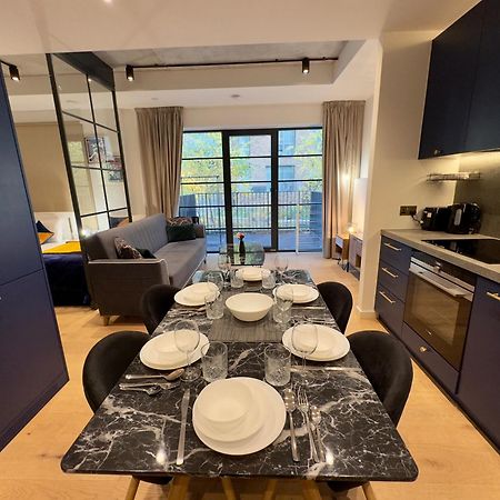 Amazing Cosy Apartment, Next To O2 Arena And Close To London Excel, Secure Parking Eksteriør billede