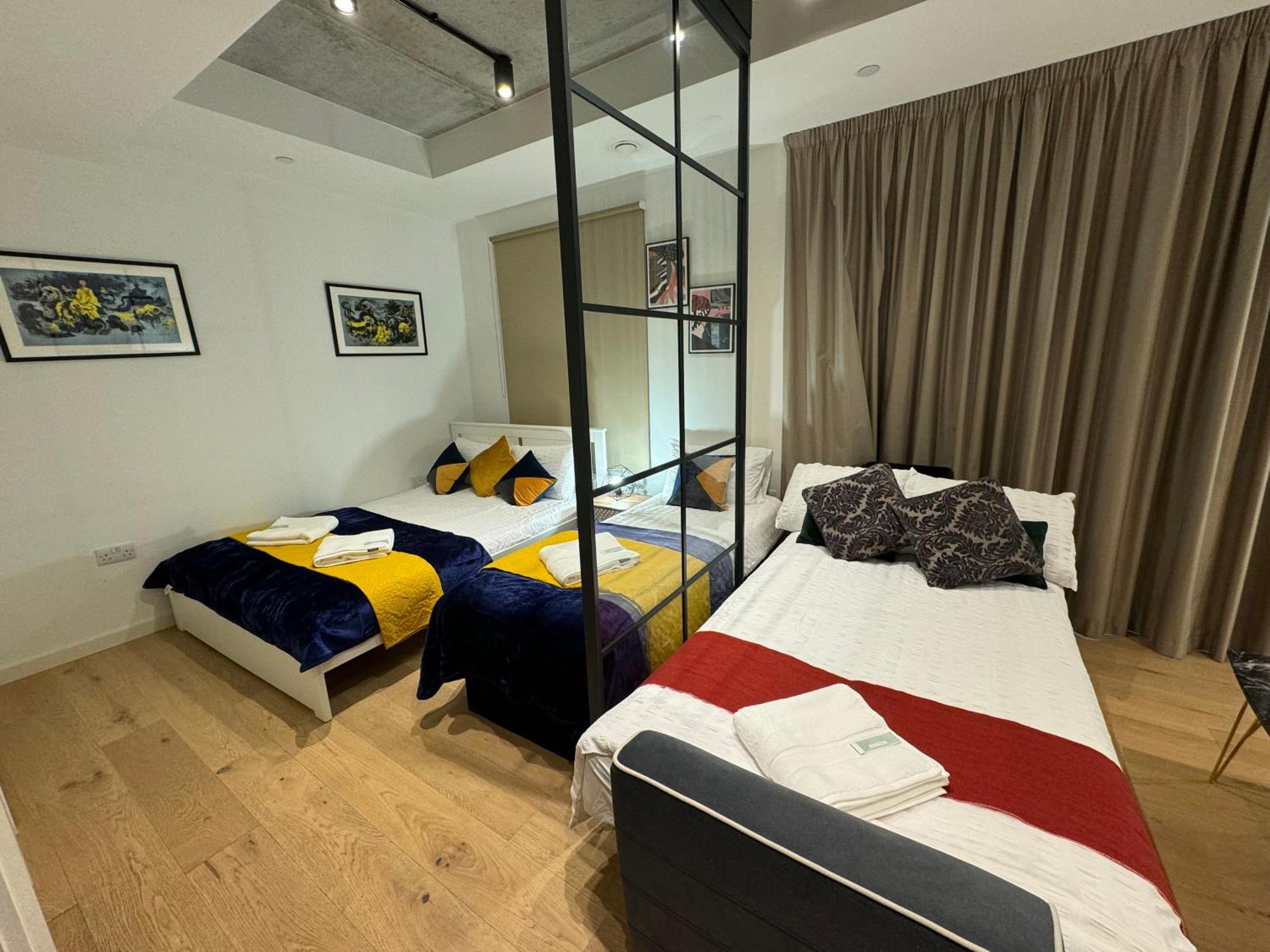 Amazing Cosy Apartment, Next To O2 Arena And Close To London Excel, Secure Parking Eksteriør billede