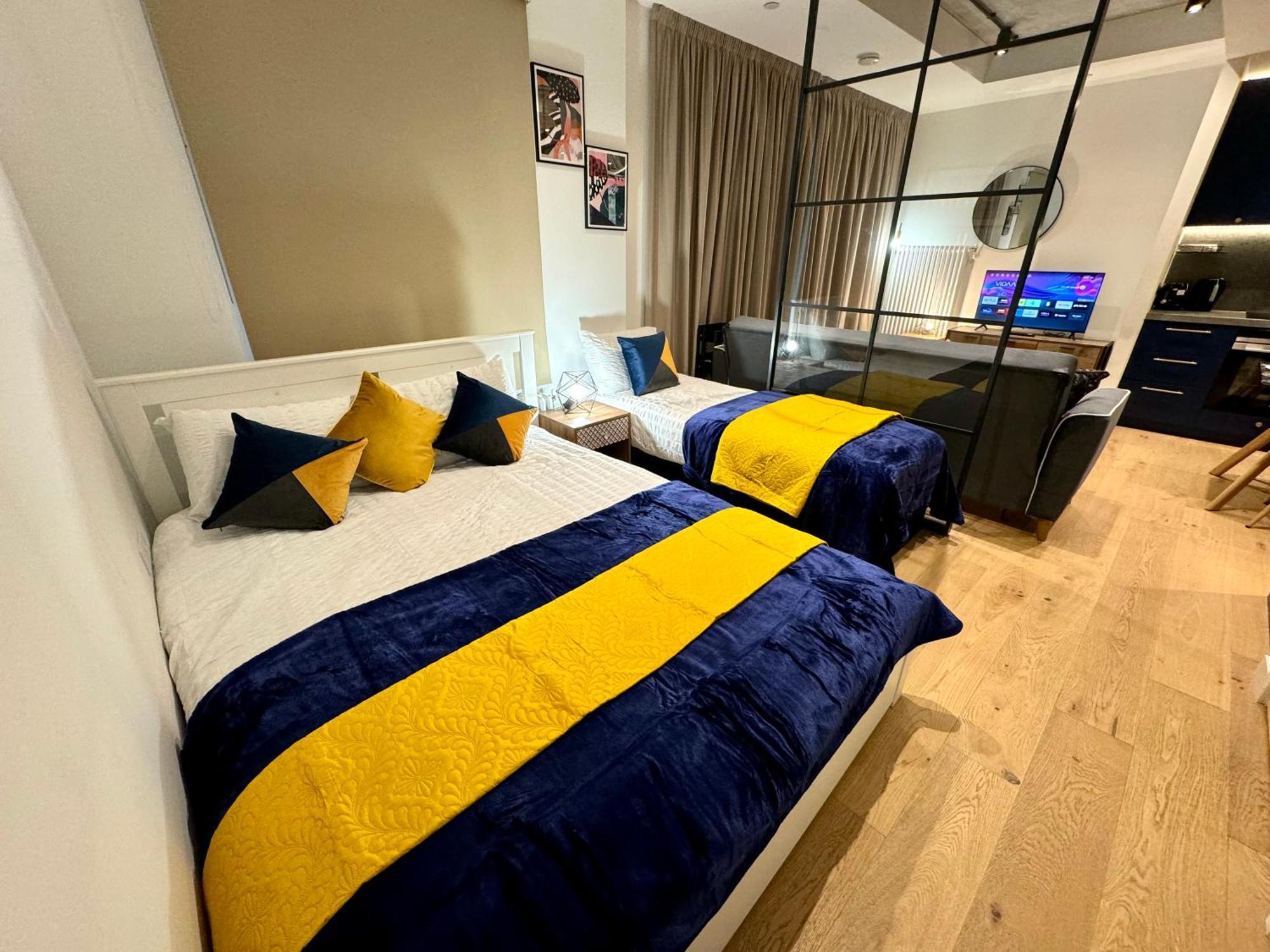 Amazing Cosy Apartment, Next To O2 Arena And Close To London Excel, Secure Parking Eksteriør billede