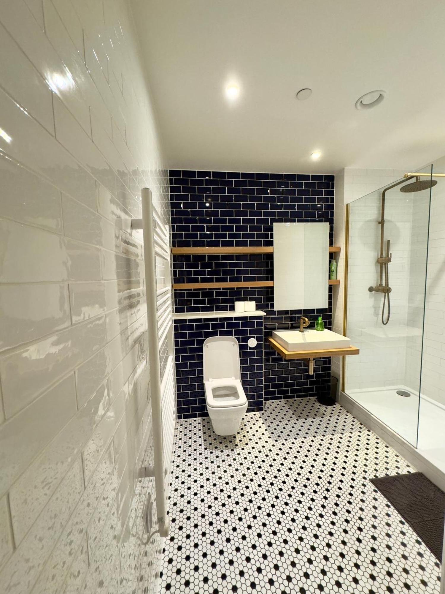Amazing Cosy Apartment, Next To O2 Arena And Close To London Excel, Secure Parking Eksteriør billede
