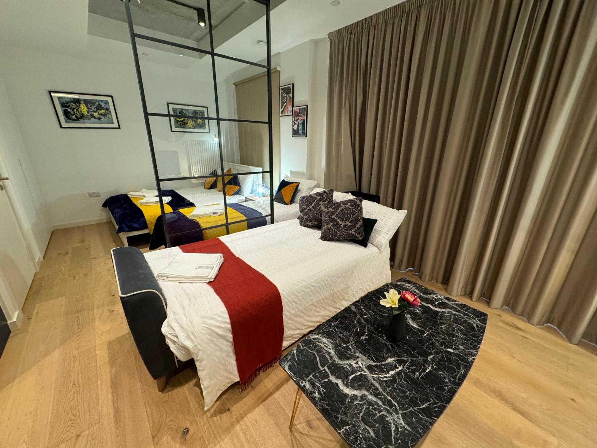 Amazing Cosy Apartment, Next To O2 Arena And Close To London Excel, Secure Parking Eksteriør billede